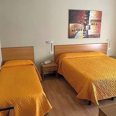 Piccolo Hotel